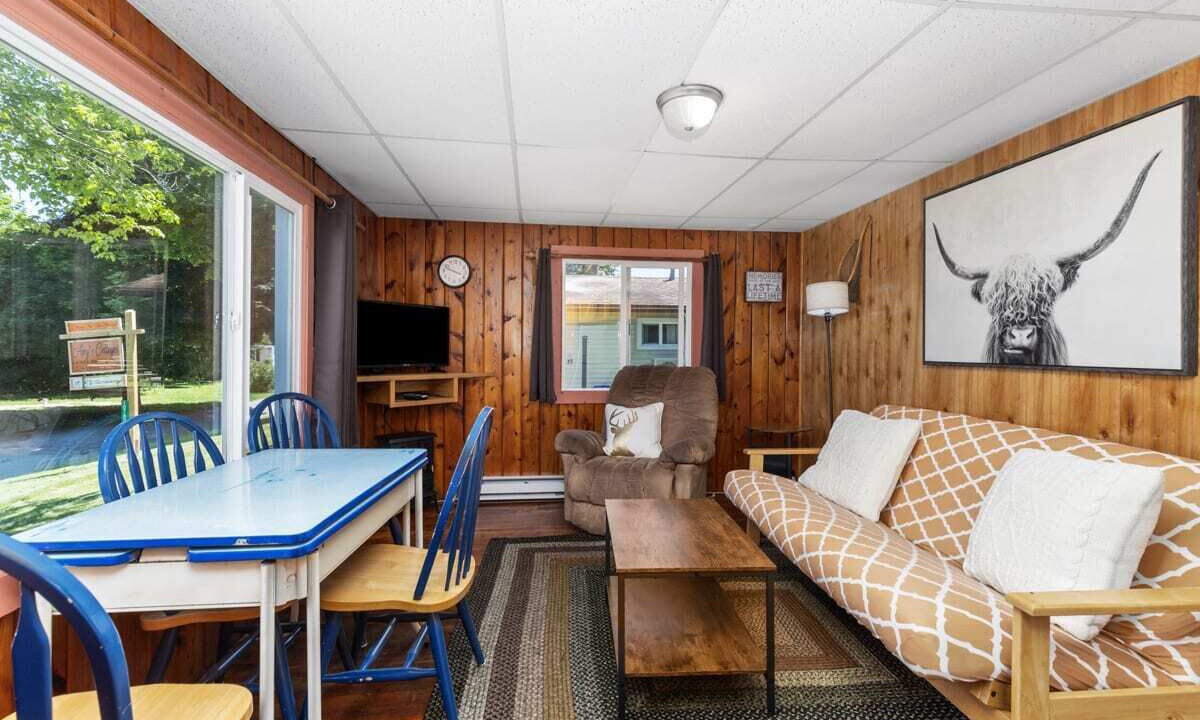 Photo of Bedroom in Chippewa Lake