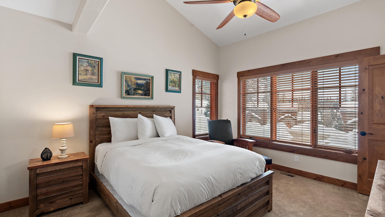 Photo of Bedroom in Tamarack Resort