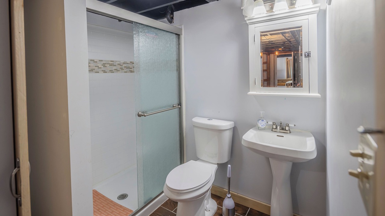 Photo of Bathroom in Town of Webb