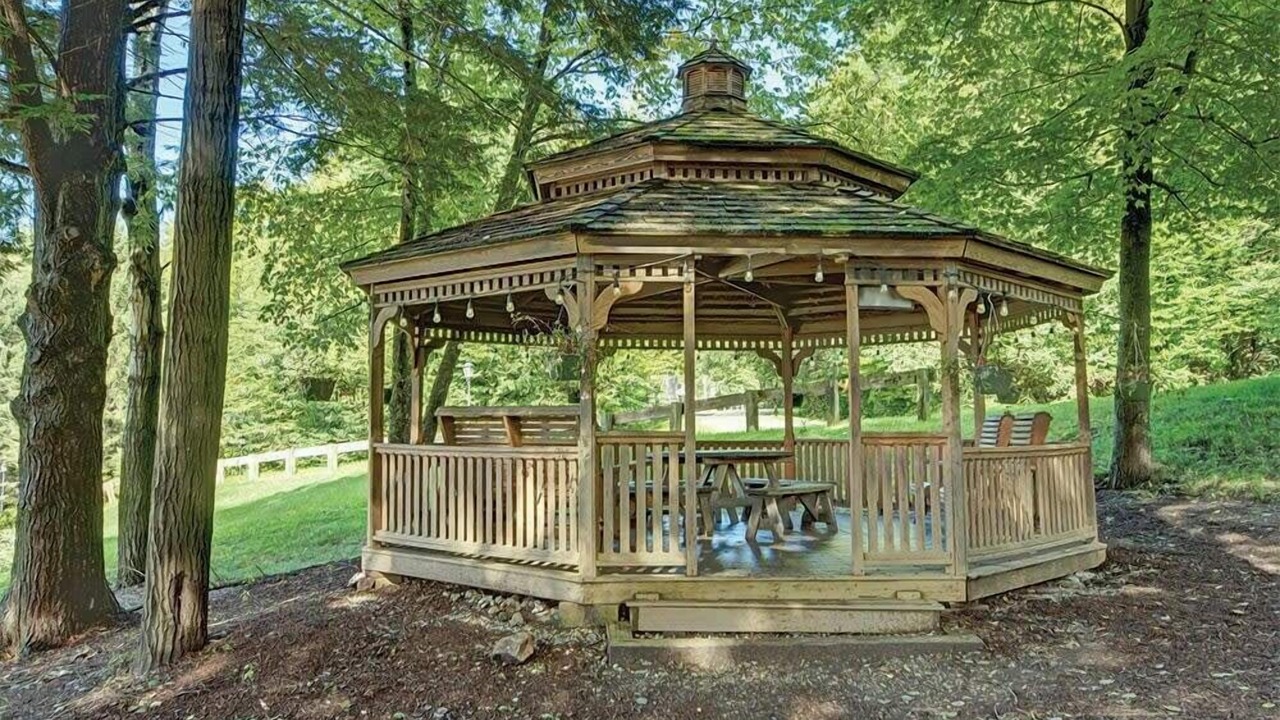 Photo of Outdoor in Hancock