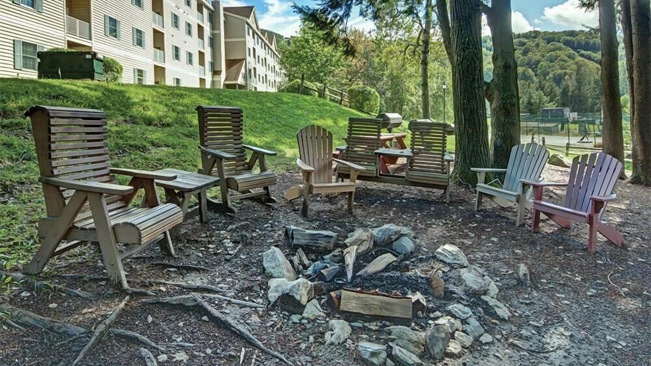 Photo of Outdoor in Hancock