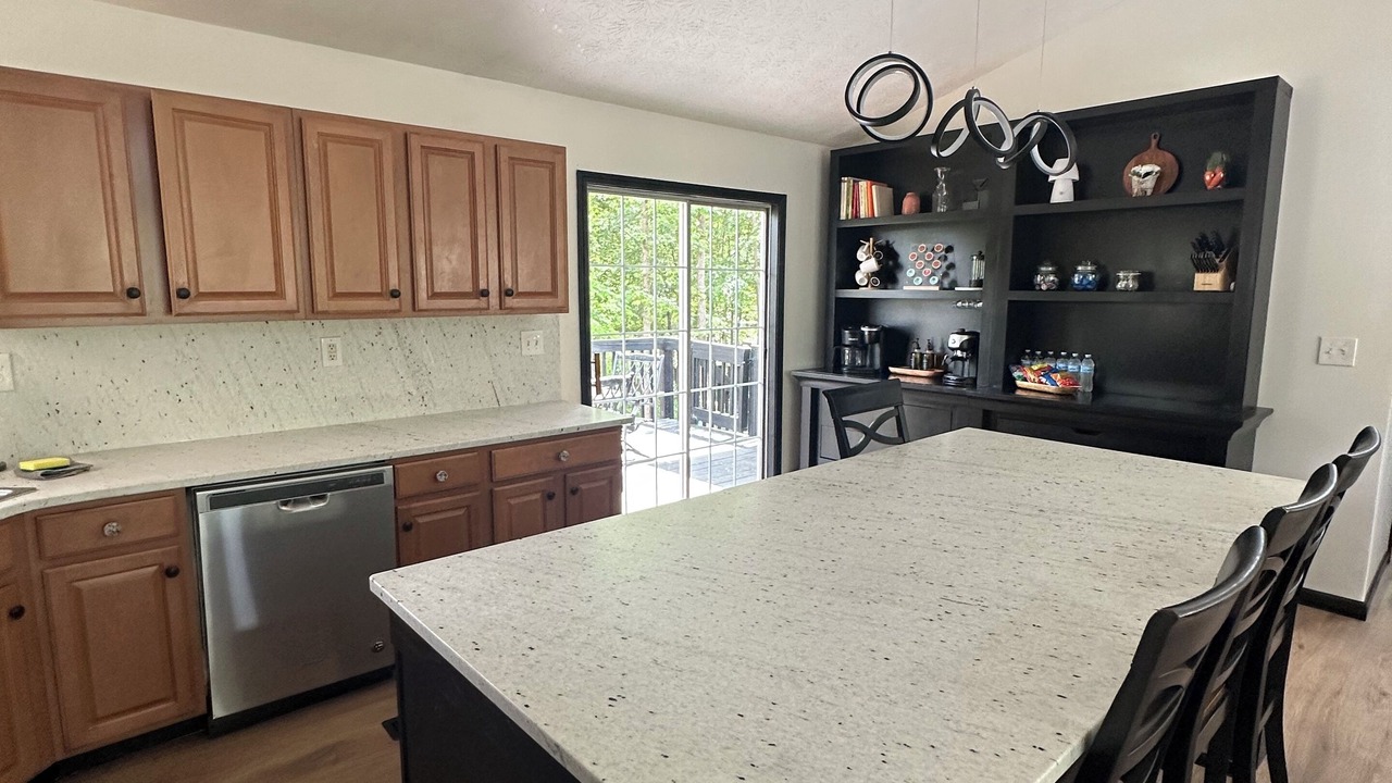 Photo of Kitchen in Adairsville