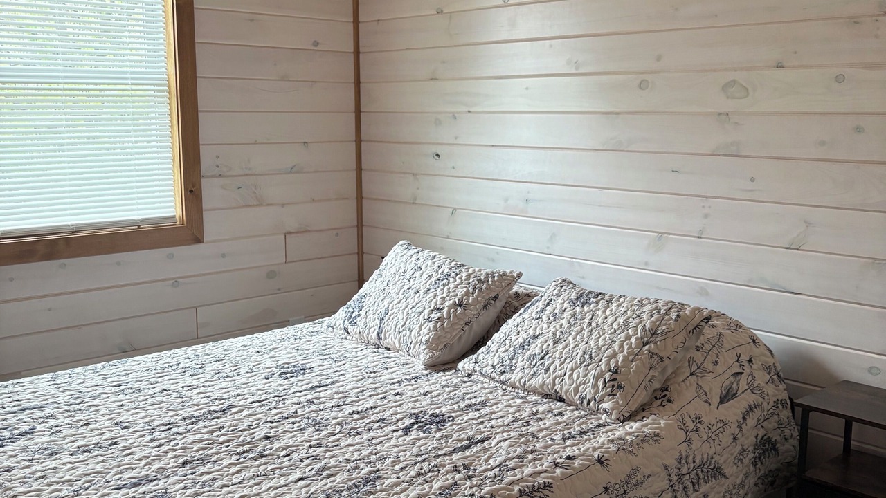 Photo of Bedroom in Bath