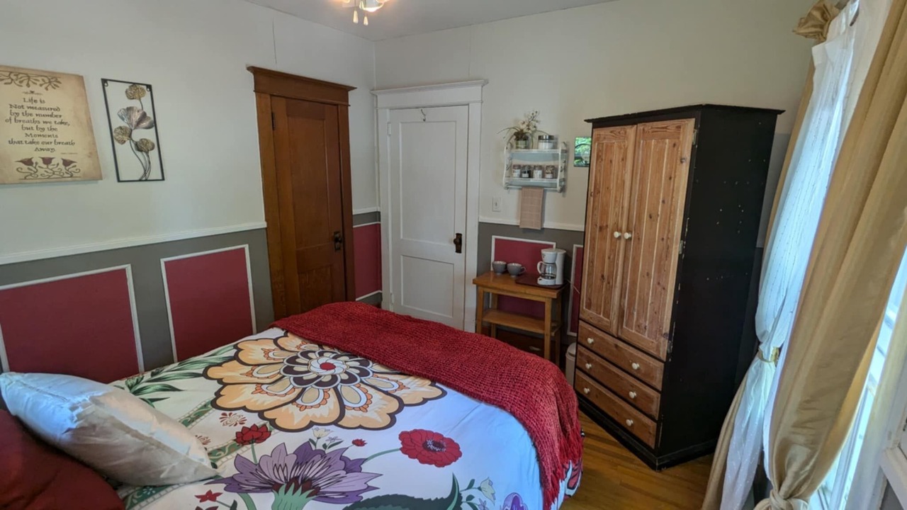 Photo of Bedroom in Richmond