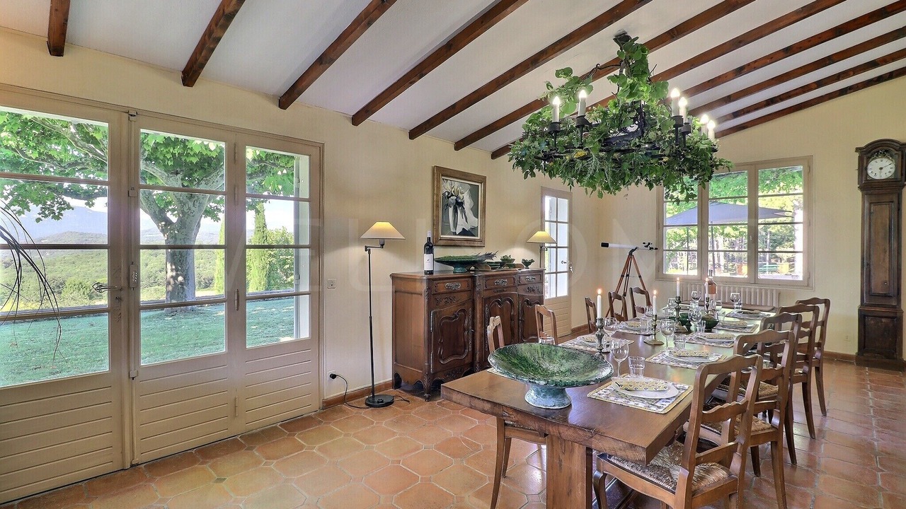 Photo of Others in Apt