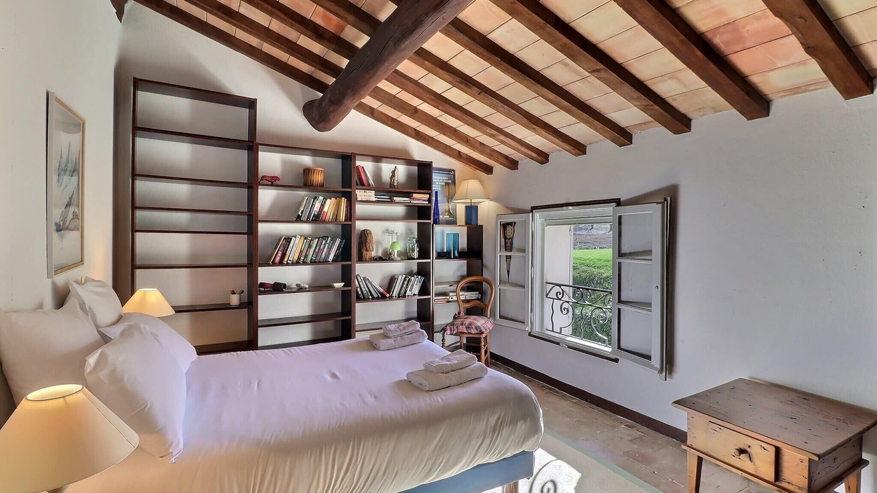 Photo of Bedroom in Apt