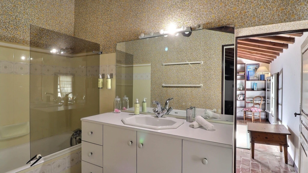 Photo of Bathroom in Apt