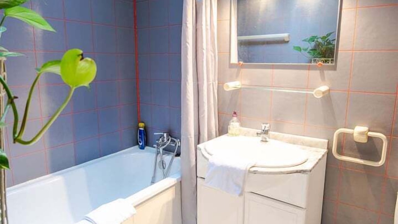 Photo of Bathroom in Nationale