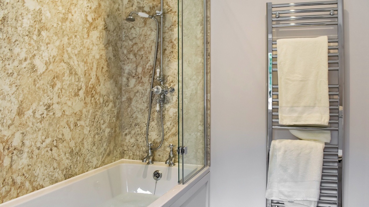 Photo of Bathroom in Lydford