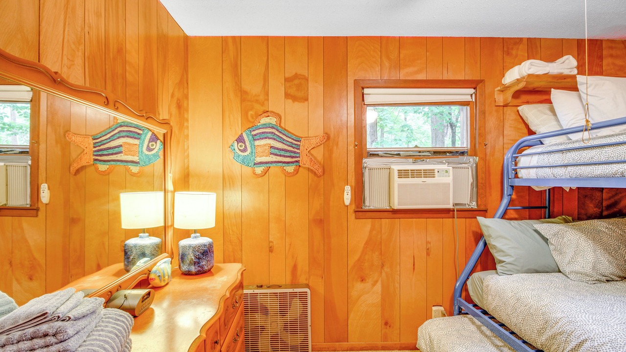 Photo of Bedroom in Hillman