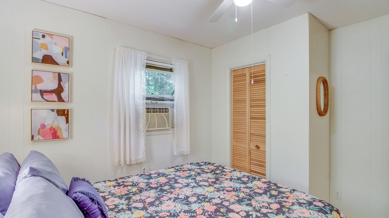 Photo of Bedroom in Hillman