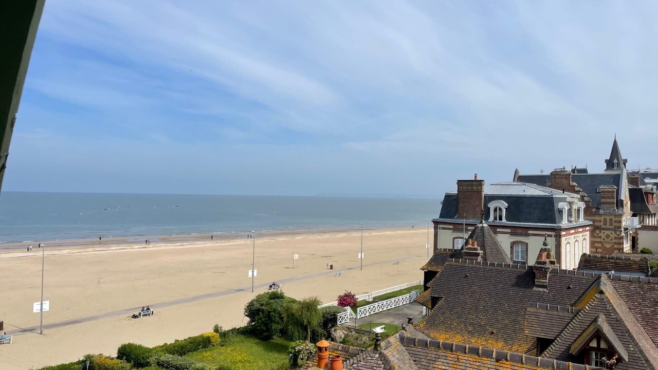 Photo of Others in Trouville-sur-Mer