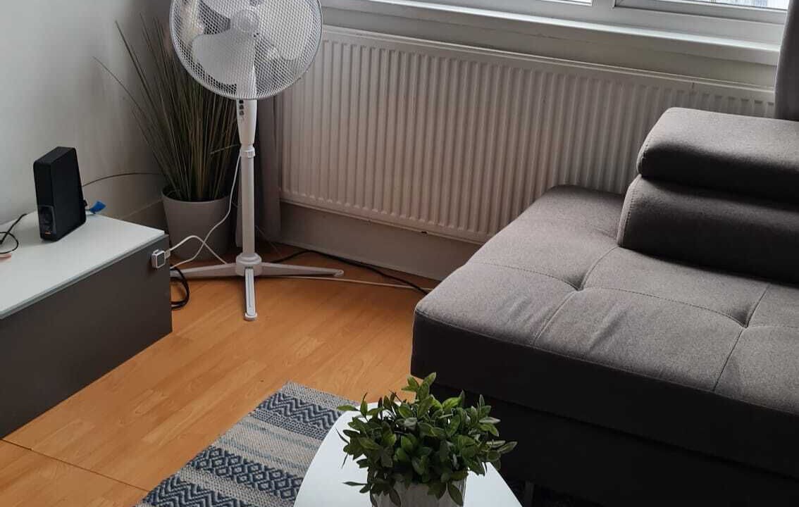 Photo of Livingroom in Hunton Bridge