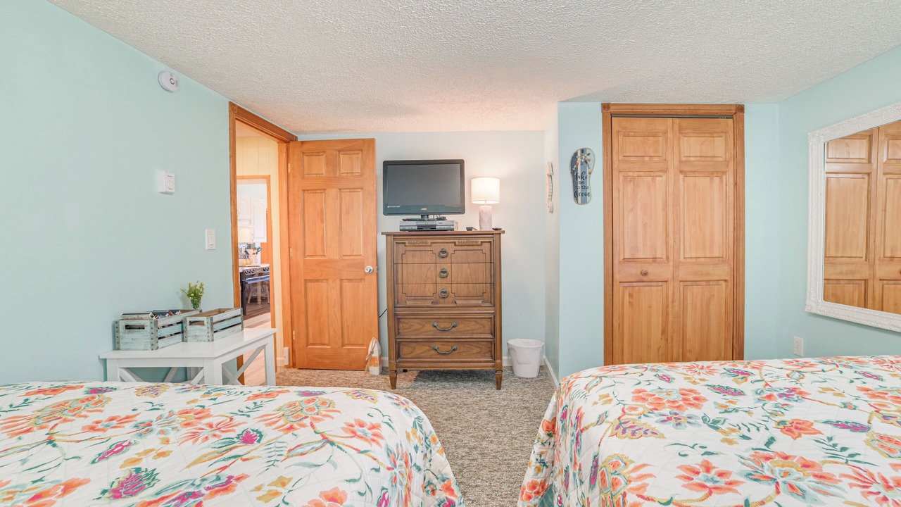 Photo of Bedroom in Houghton Lake