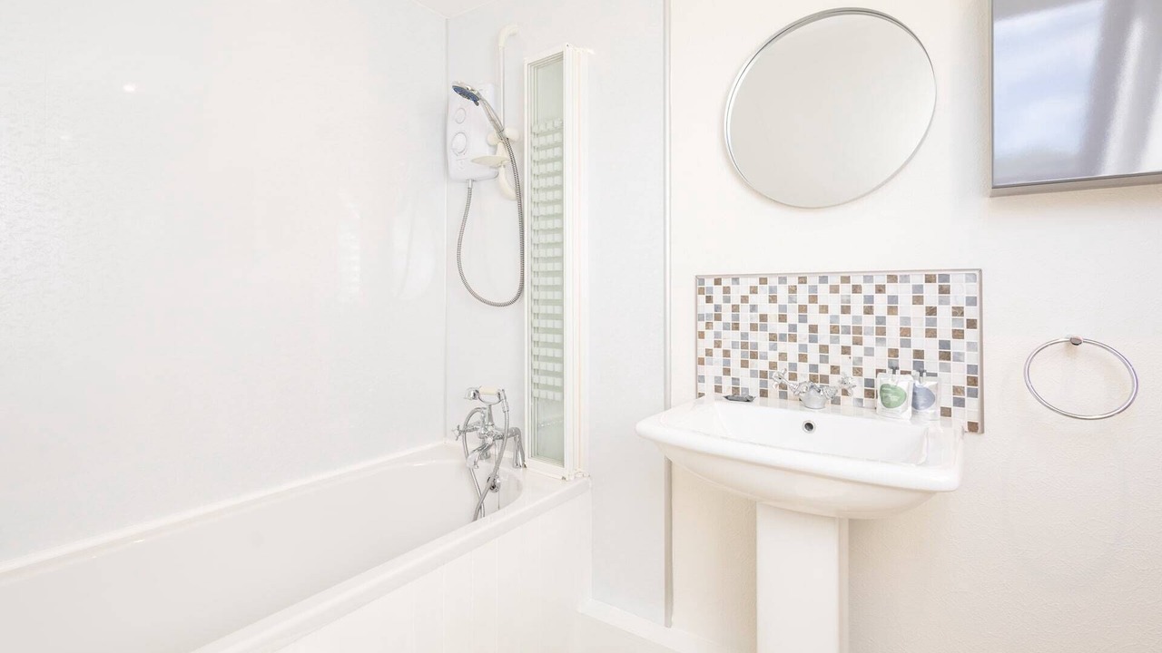 Photo of Others in Briggswath