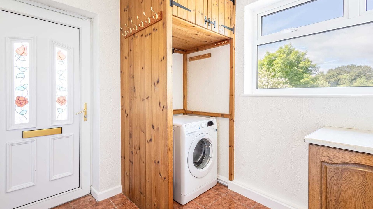 Photo of Others in Briggswath