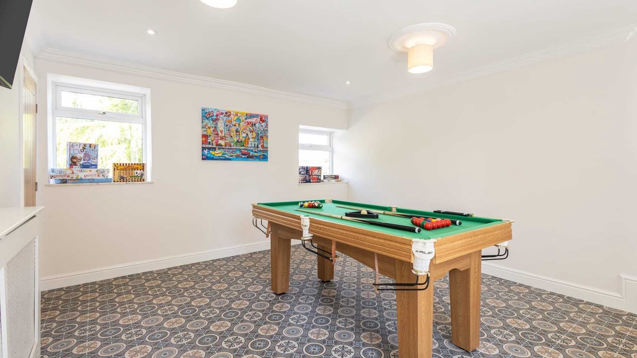 Photo of Others in Briggswath