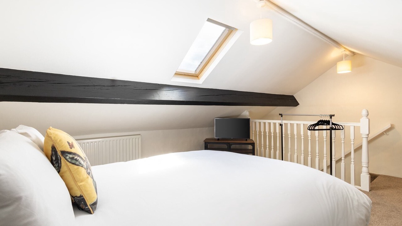 Photo of Others in Briggswath