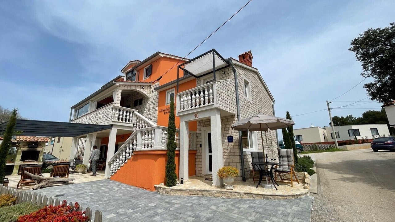 Photo of Outdoor in Mugeba