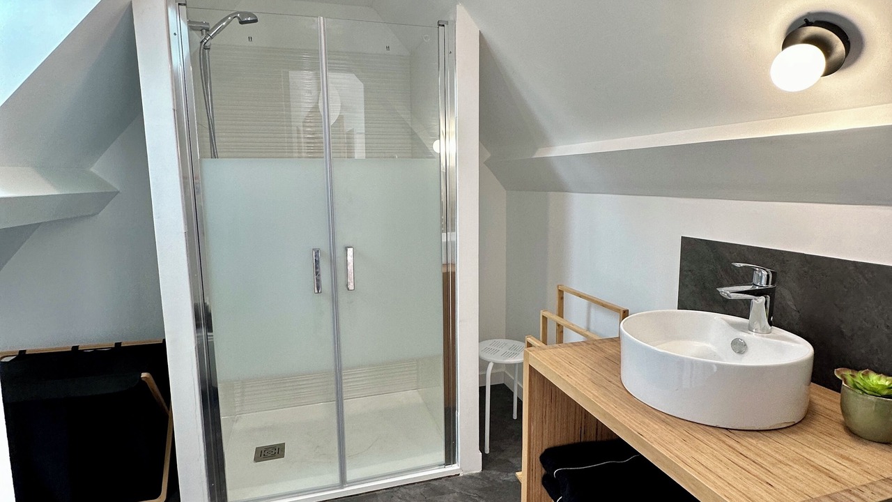 Photo of Bathroom in Hautot-sur-Mer
