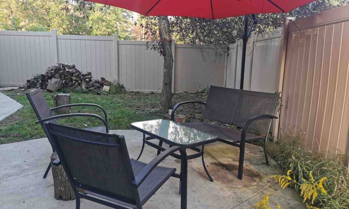 Photo of Outdoor in Lisgar