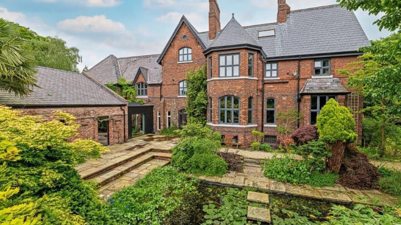 Photo of Outdoor in High Legh