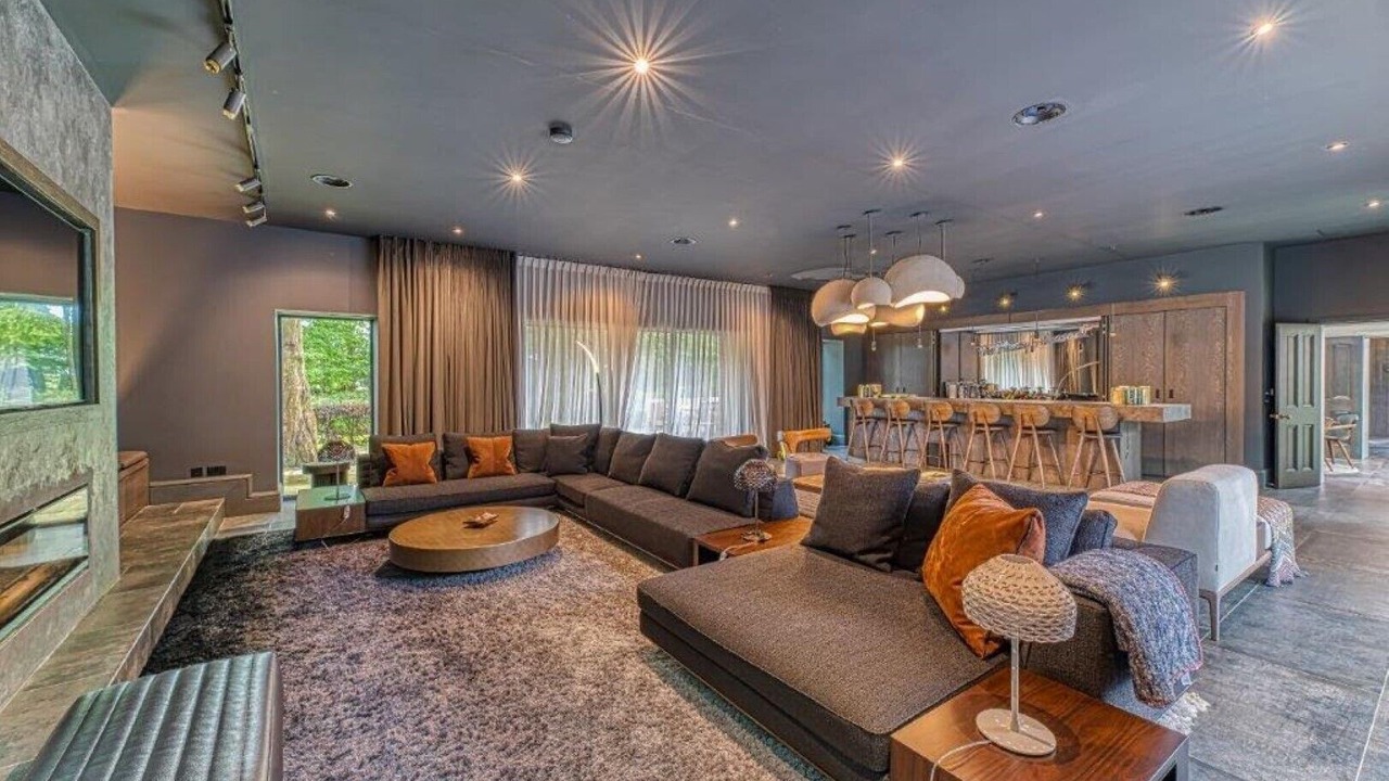 Photo of Livingroom in High Legh