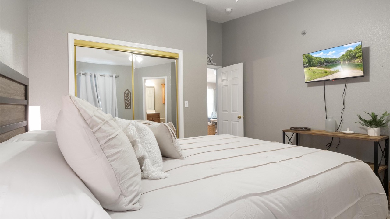 Photo of Bedroom in Lakeland