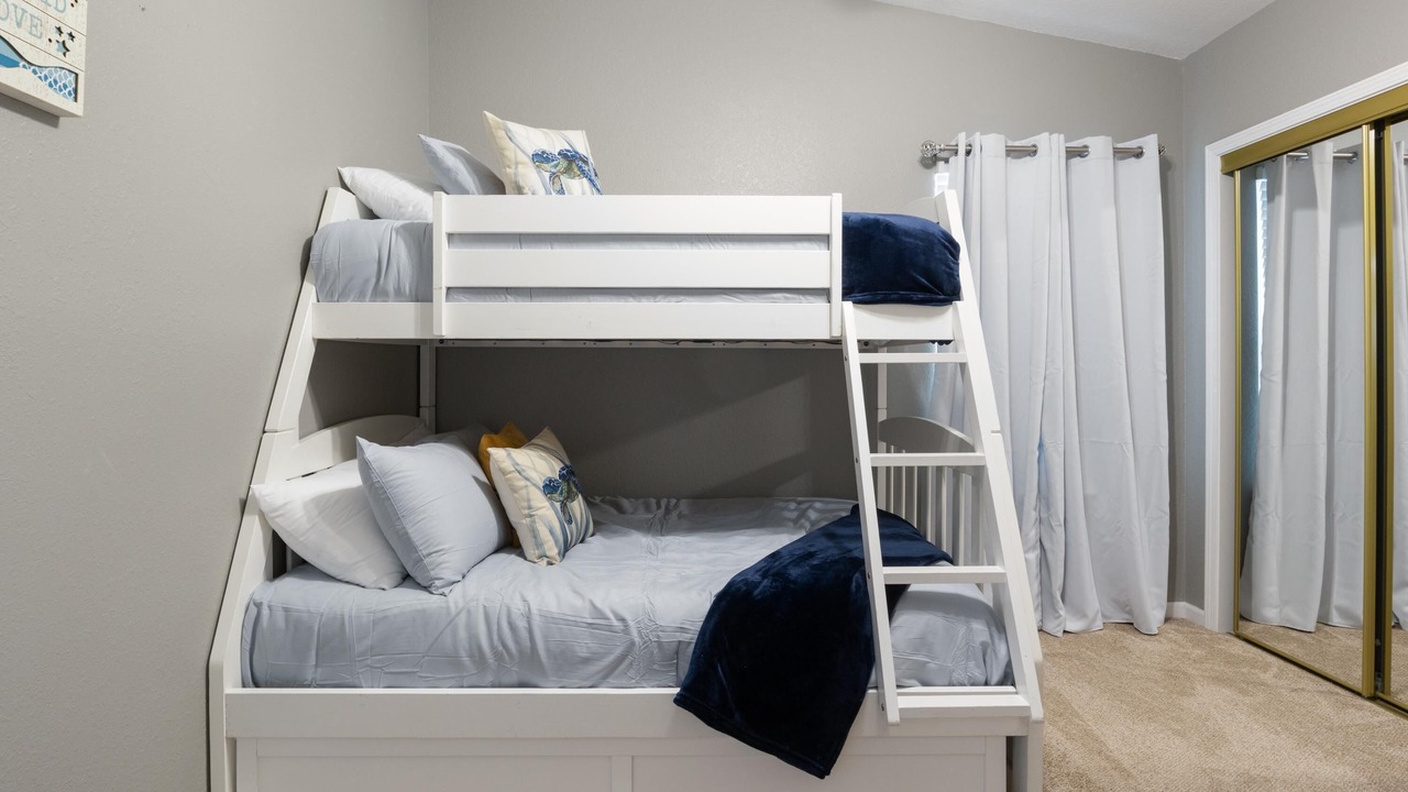 Photo of Bedroom in Lakeland