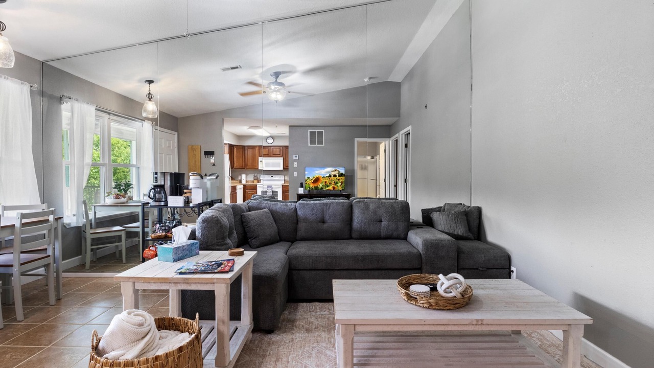 Photo of Livingroom in Lakeland