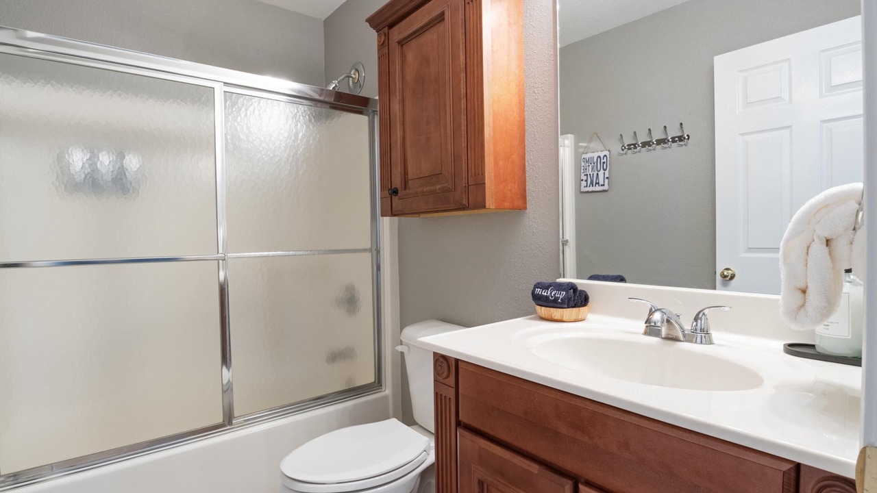 Photo of Bathroom in Lakeland
