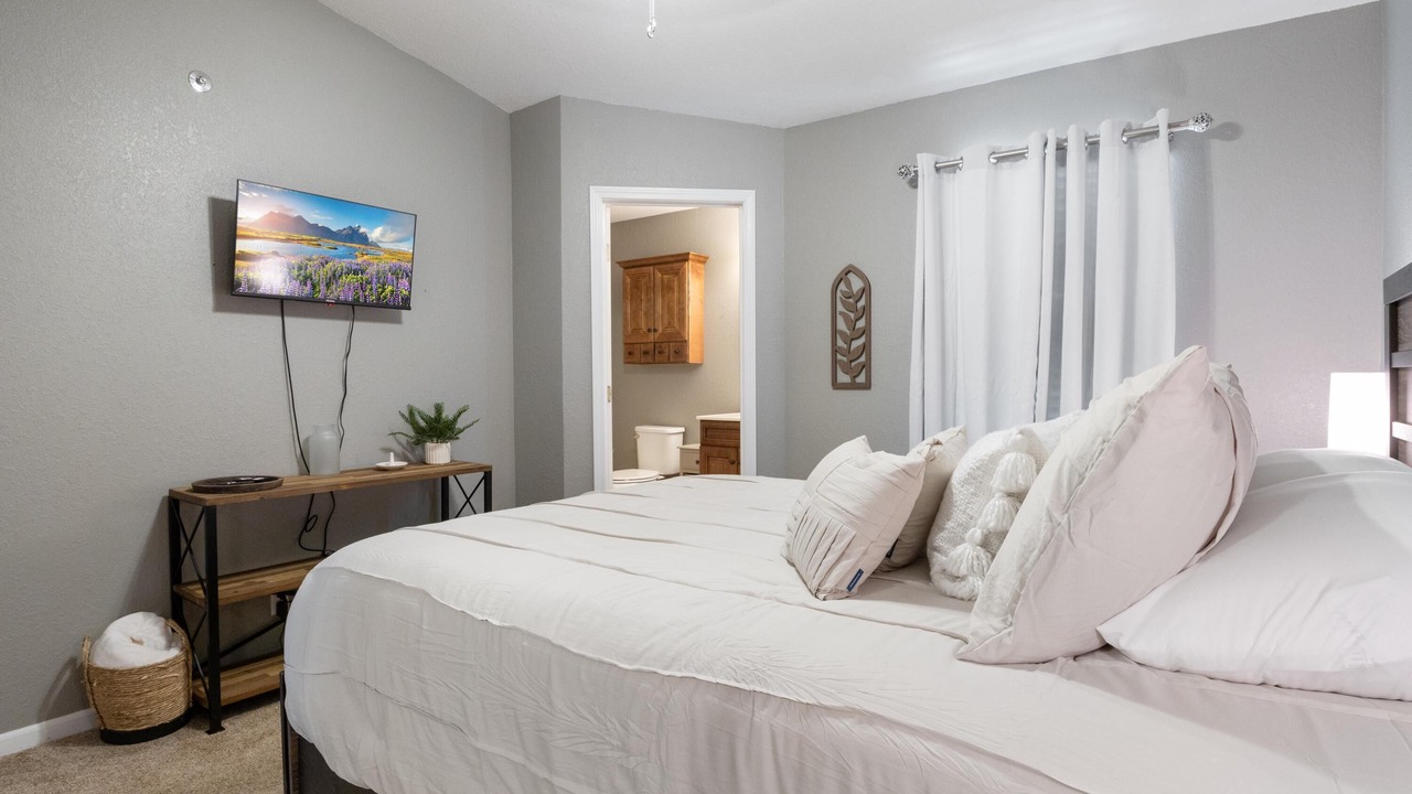 Photo of Bedroom in Lakeland