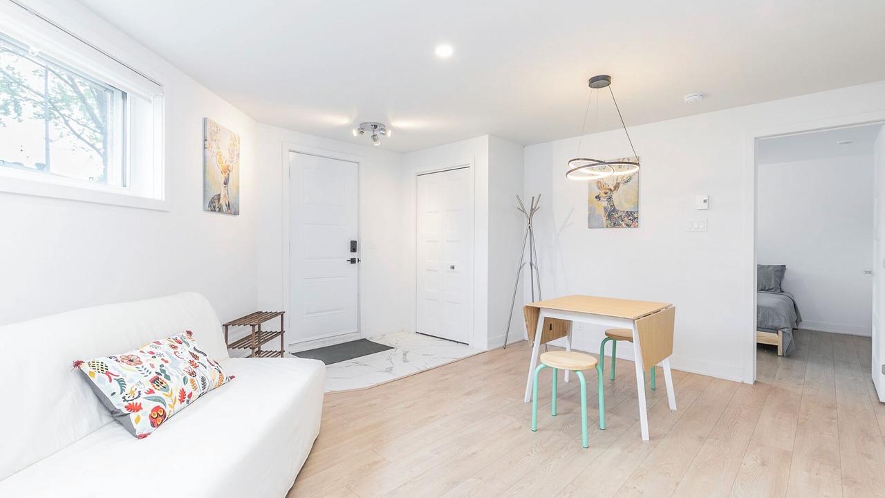 Photo of Livingroom in Lafleche