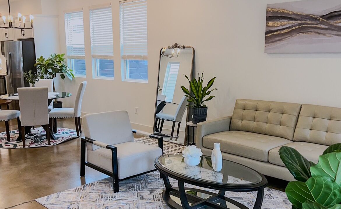 Photo of Livingroom in North Nashville