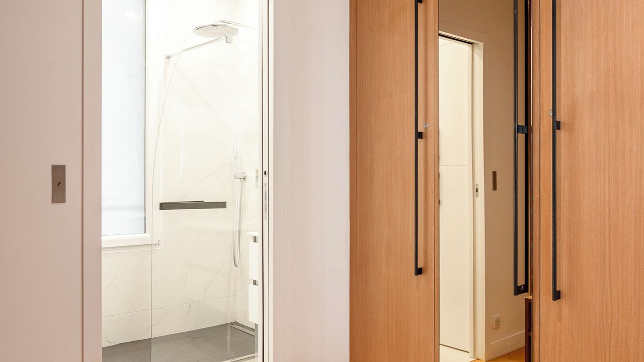 Photo of Bathroom in 6th Arrondissement