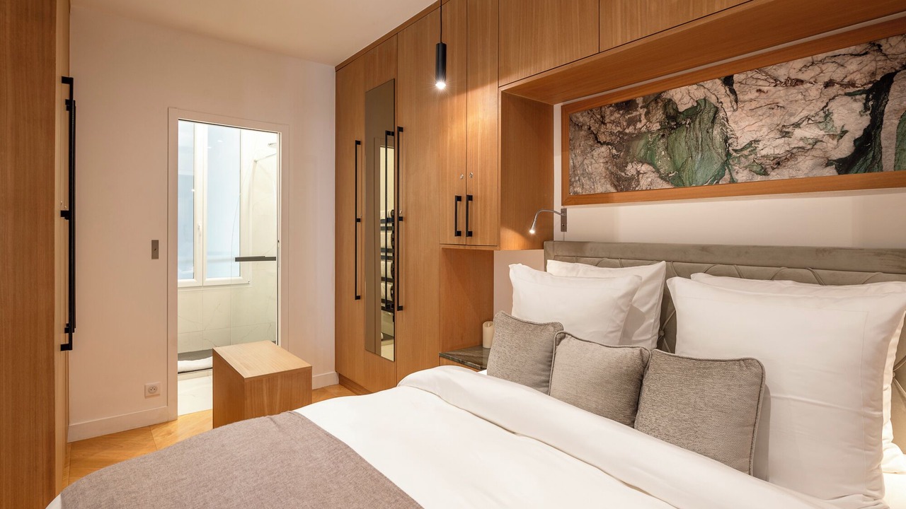 Photo of Bedroom in 6th Arrondissement