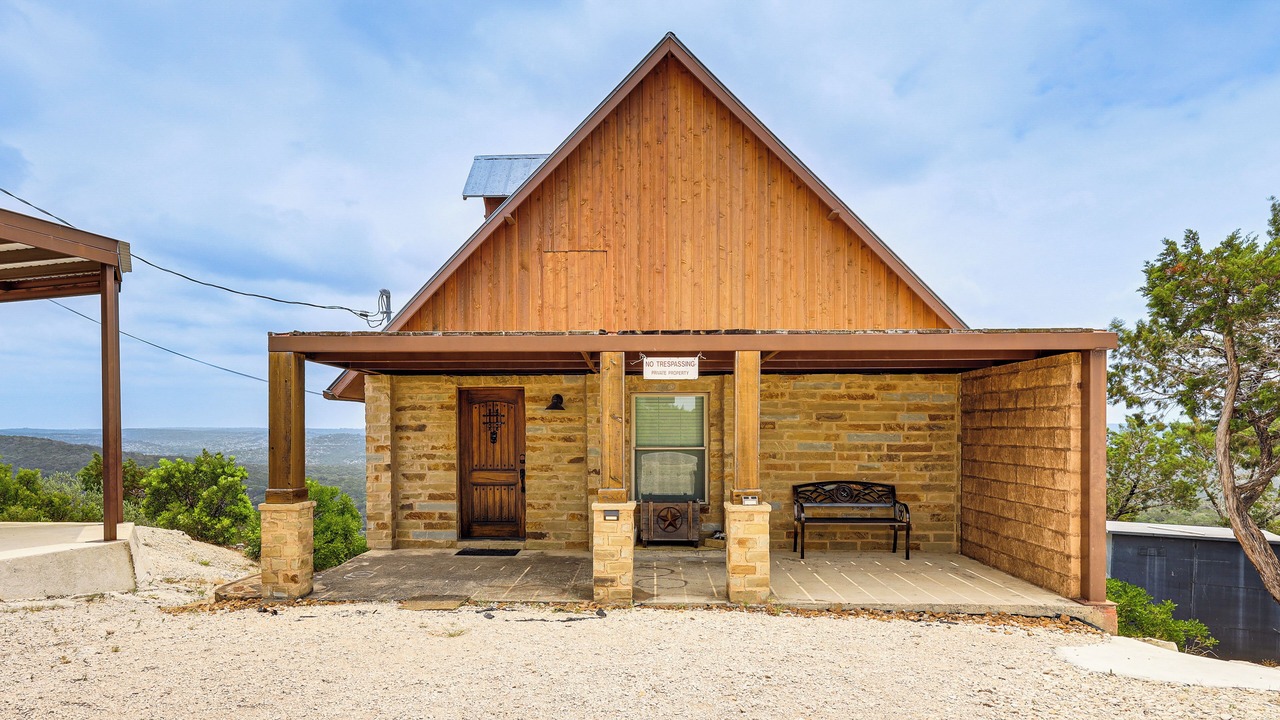Photo of Outdoor in Leakey