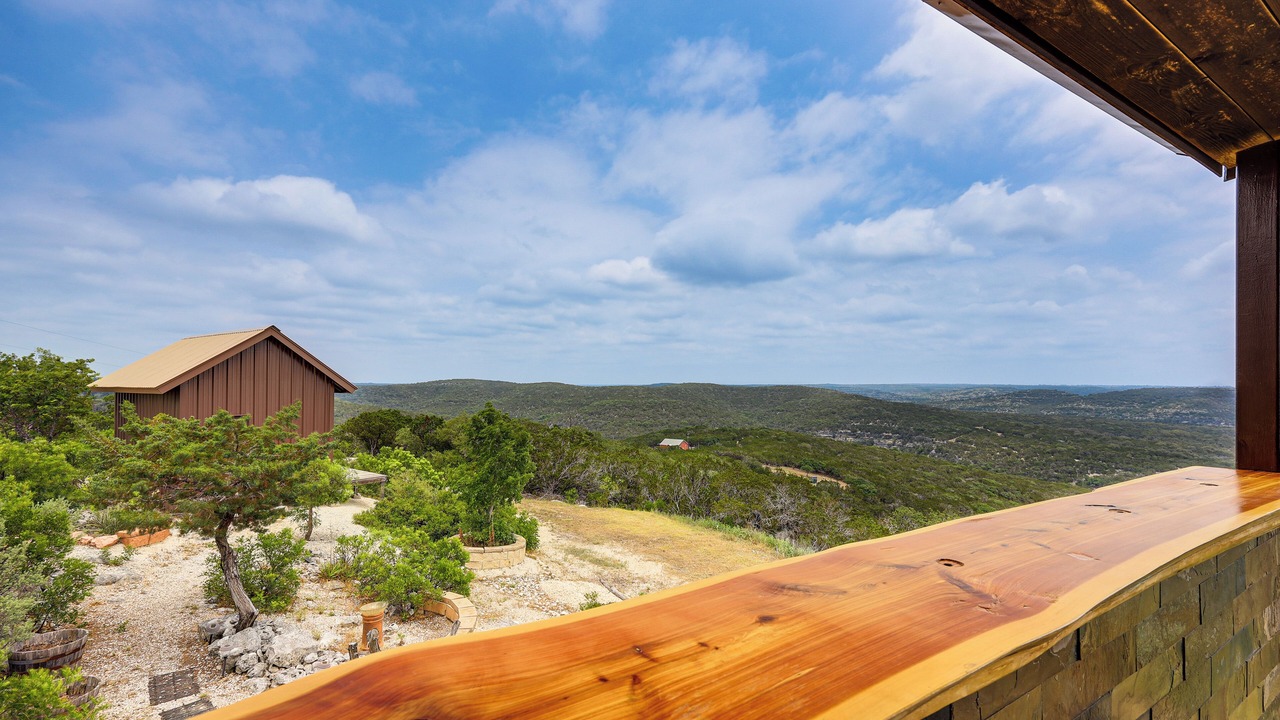 Photo of Others in Leakey