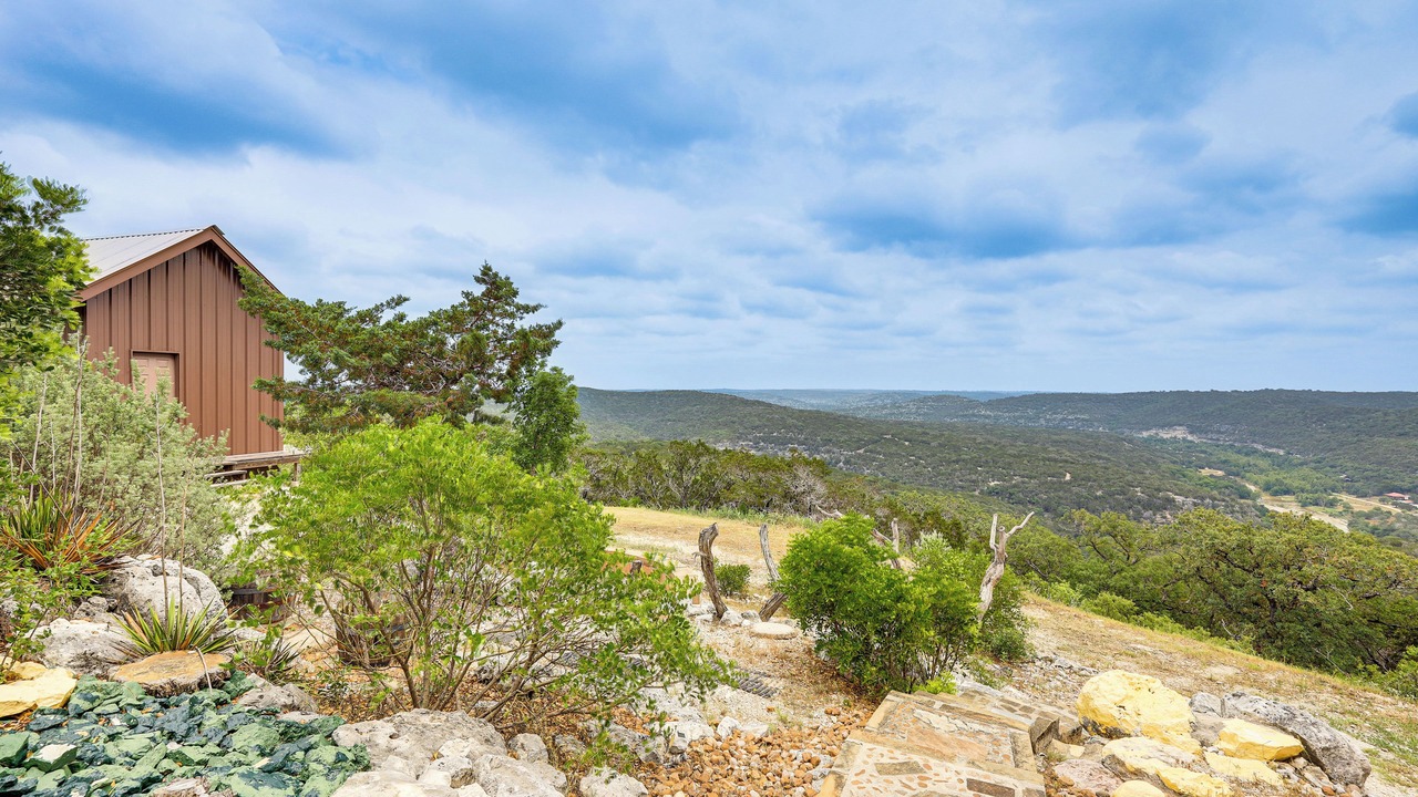 Photo of Outdoor in Leakey