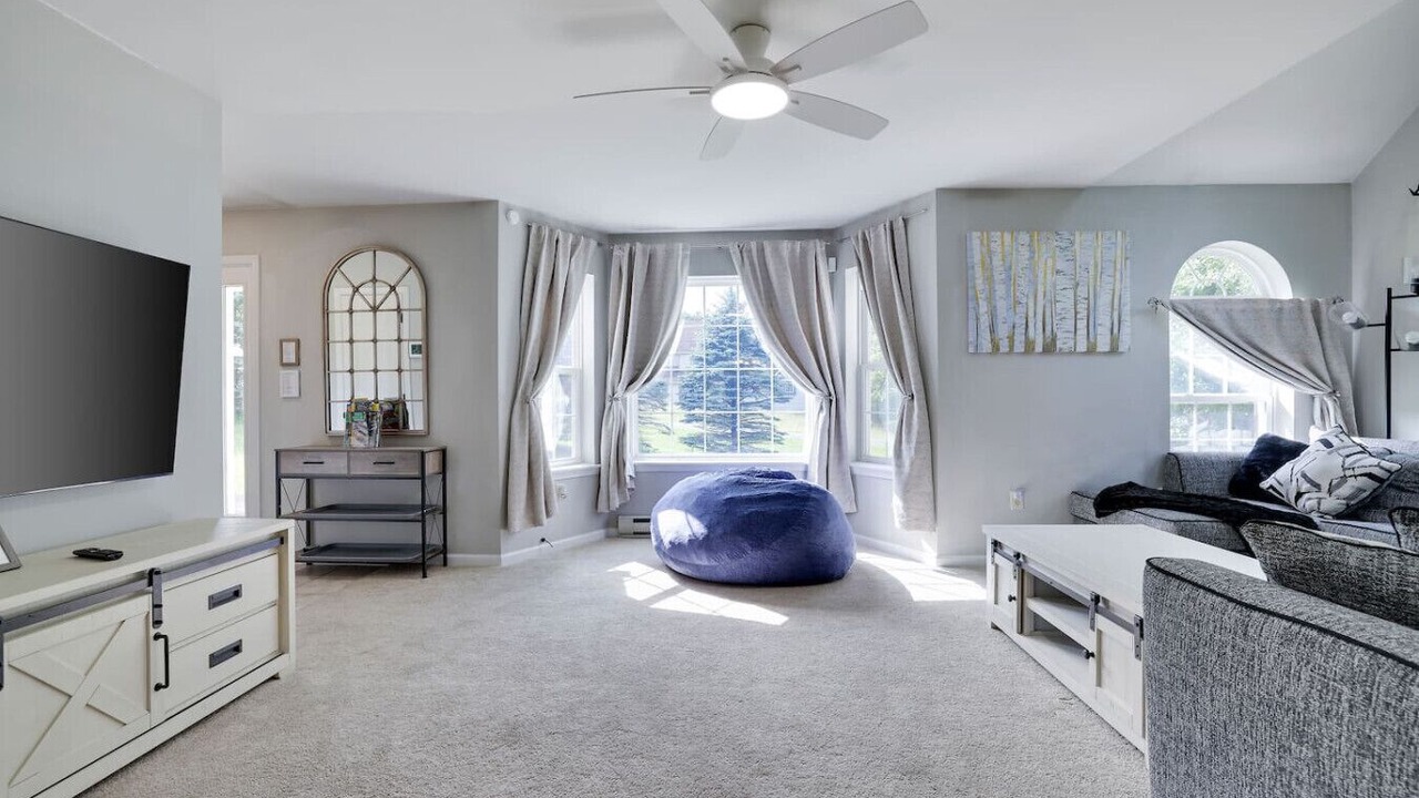 Photo of Livingroom in Tunkhannock Township