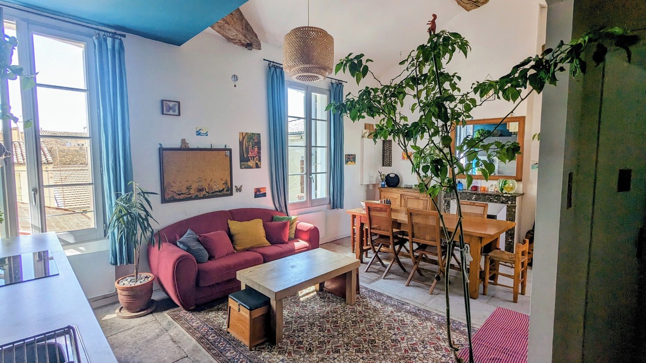 Photo of Livingroom in Beaux Arts-Boutonnet