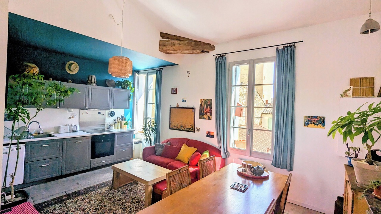Photo of Livingroom in Beaux Arts-Boutonnet