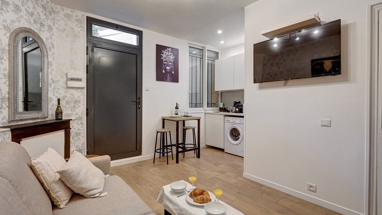 Photo of Livingroom in Vanves