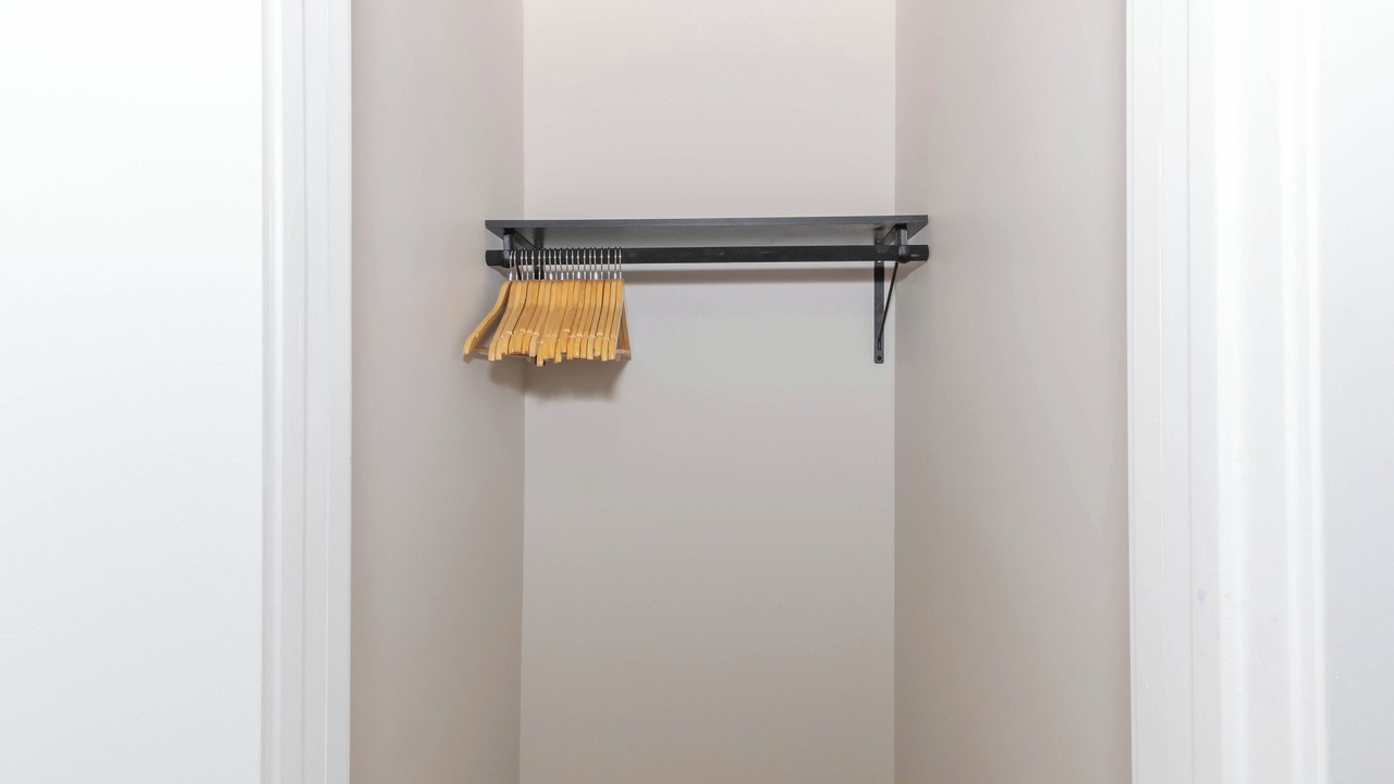 Photo of Others in Albany