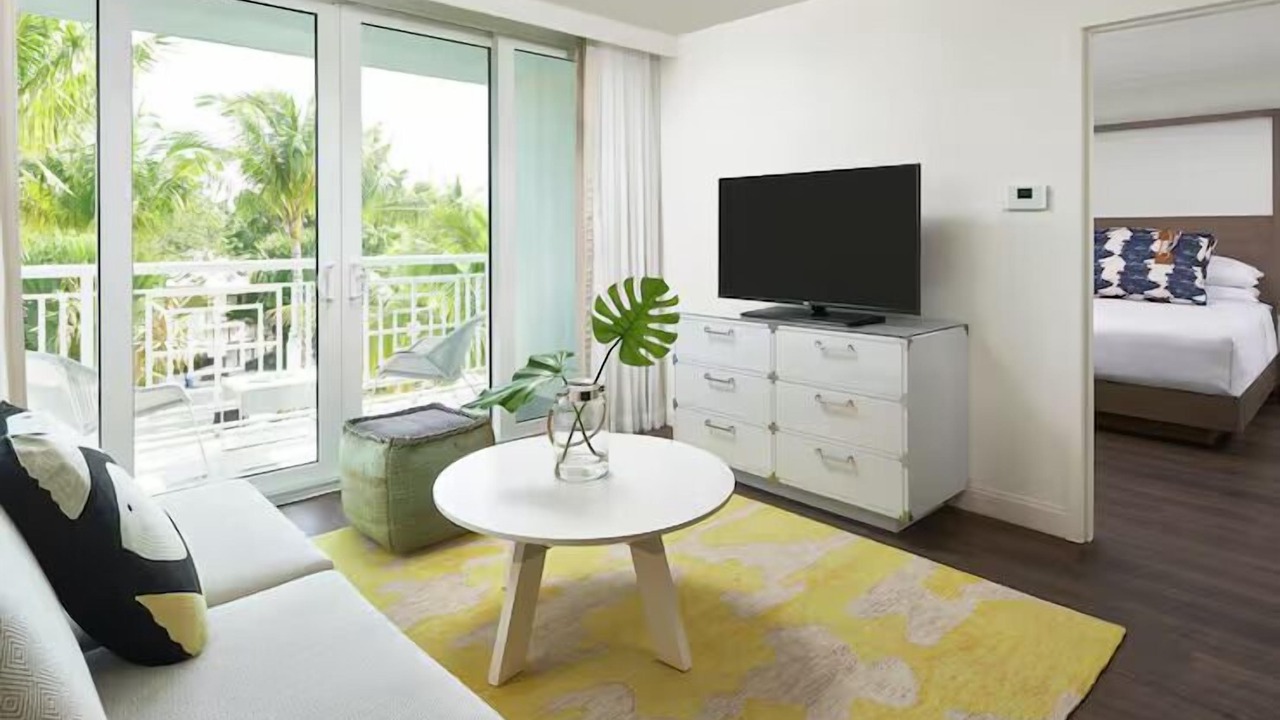 Photo of Livingroom in Rock Harbor