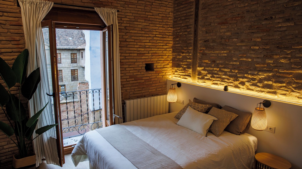 Photo of Bedroom in Logrono Historic Centre