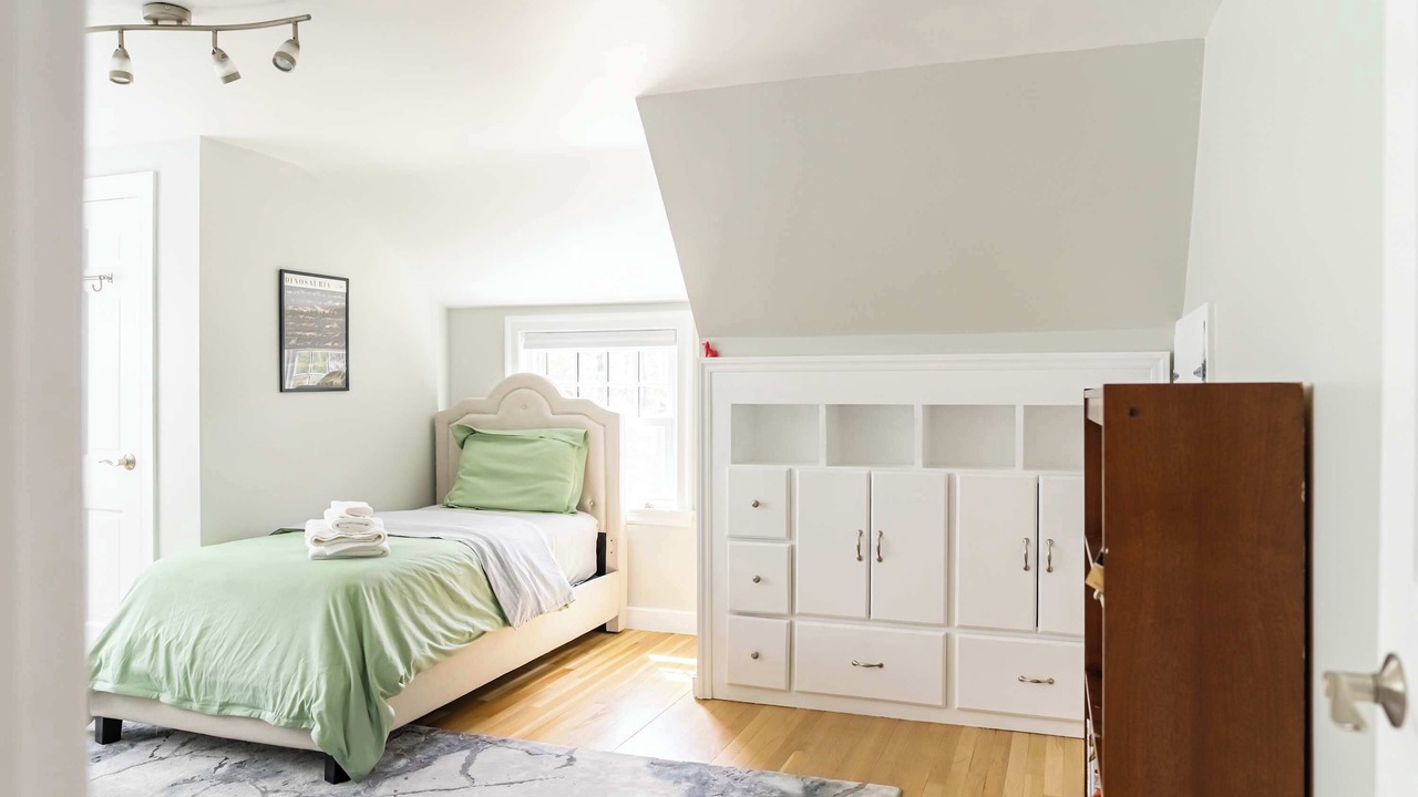 Photo of Bedroom in Wayland