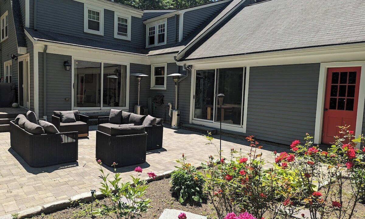 Photo of Patio Balcony in Wayland