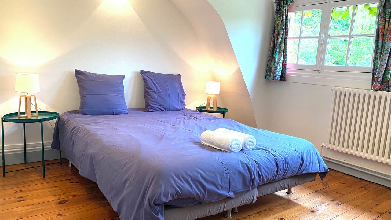 Photo of Bedroom in Villedieu-les-Bailleul
