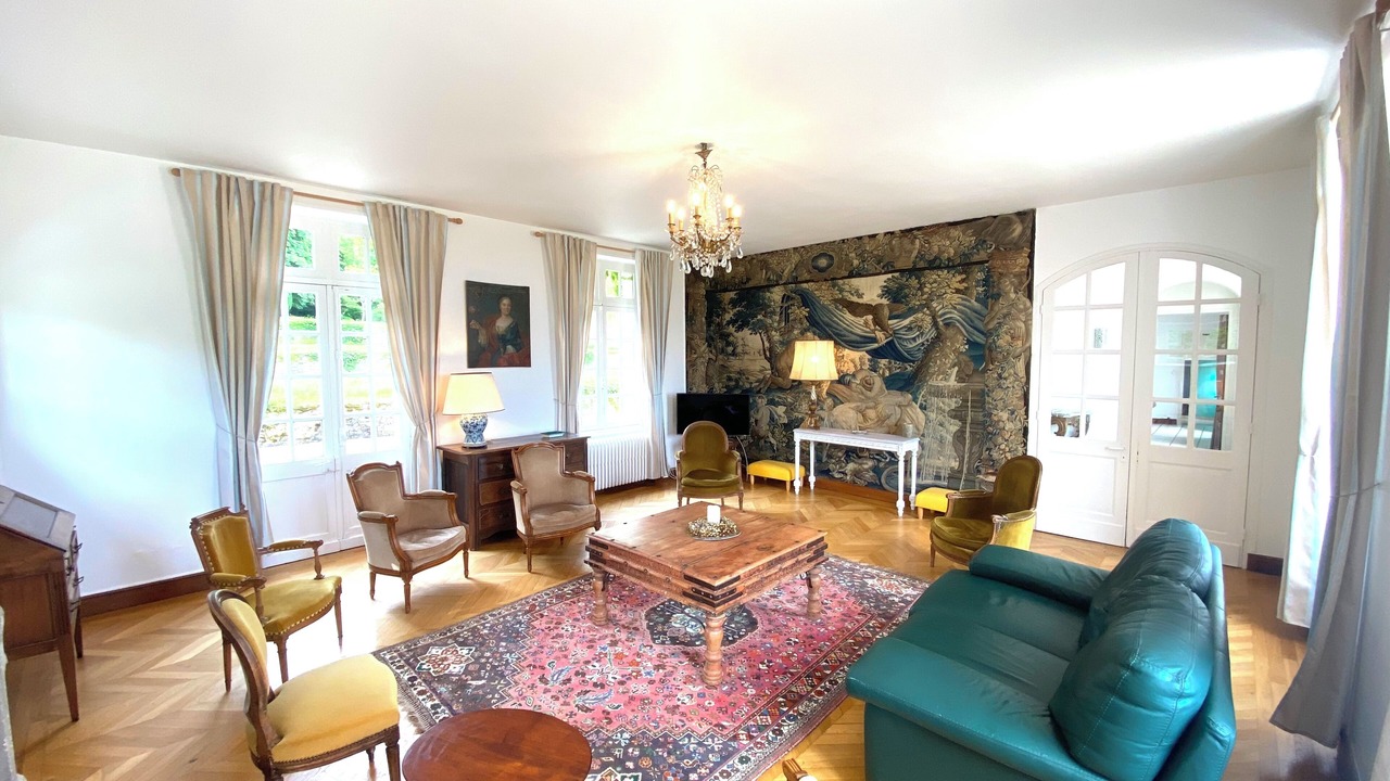 Photo of Livingroom in Villedieu-les-Bailleul